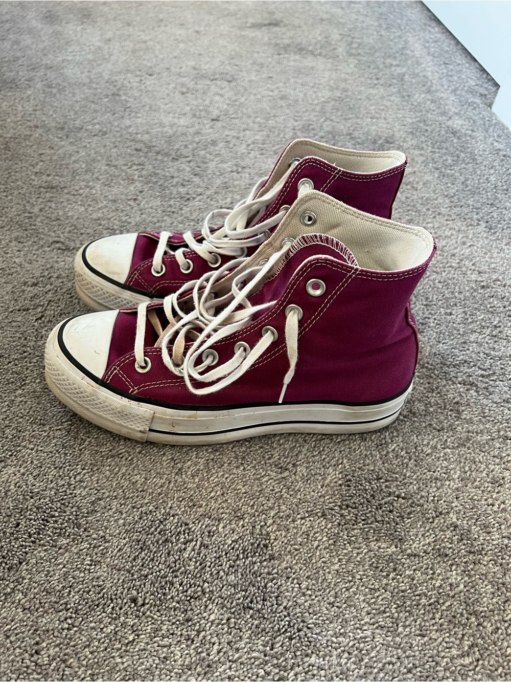 Converse High Top Platform Canvas Sneakers - 7.5 - Picture 2 of 6
